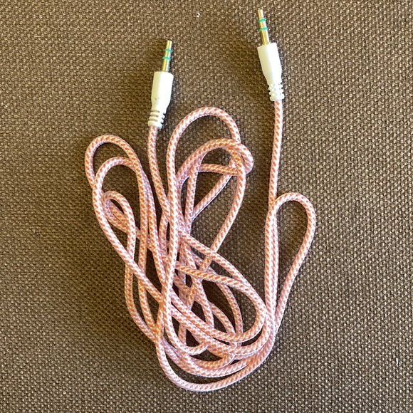 ⚜️Orange and White Fabric Auxiliary Cable! - Picture 2 of 2
